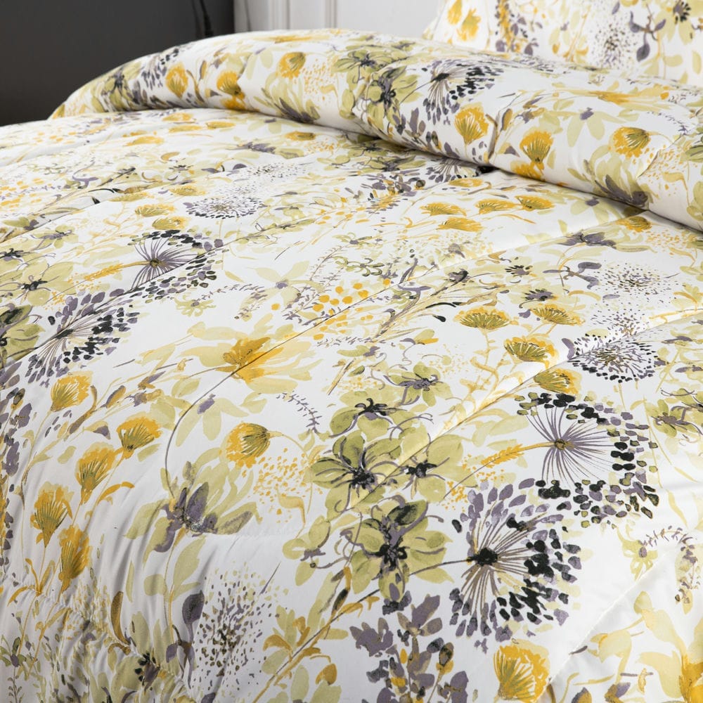 5 Piece Comforter Set Hydrangea Floral Pattern Marina Decoration Fluffy Goose Down Alternative Bed in a Bag Rich Printed Includes 3 Piece Sheet Set